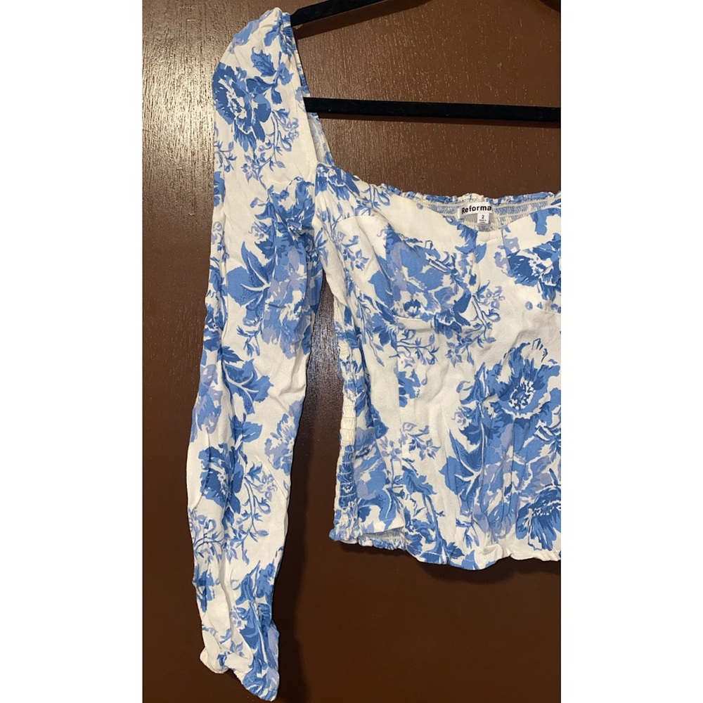 Reformation Reign Top Olympia White Blue Floral Smocked Long Sleeve in size 2 - Picture 11 of 15